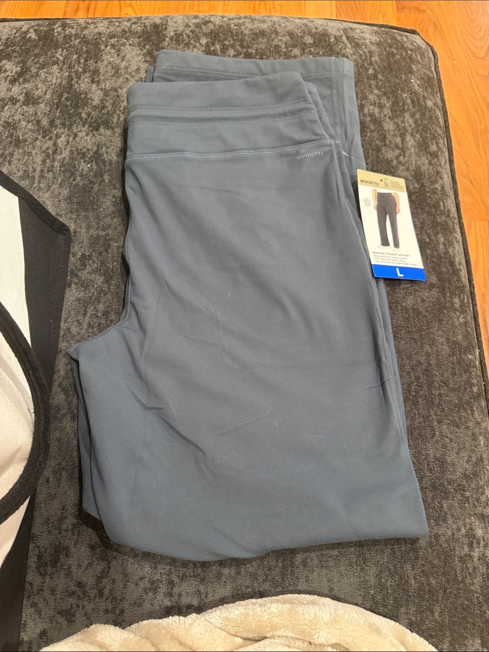 NWT Mondetta Gray High-Rise Straight Leg Pant
